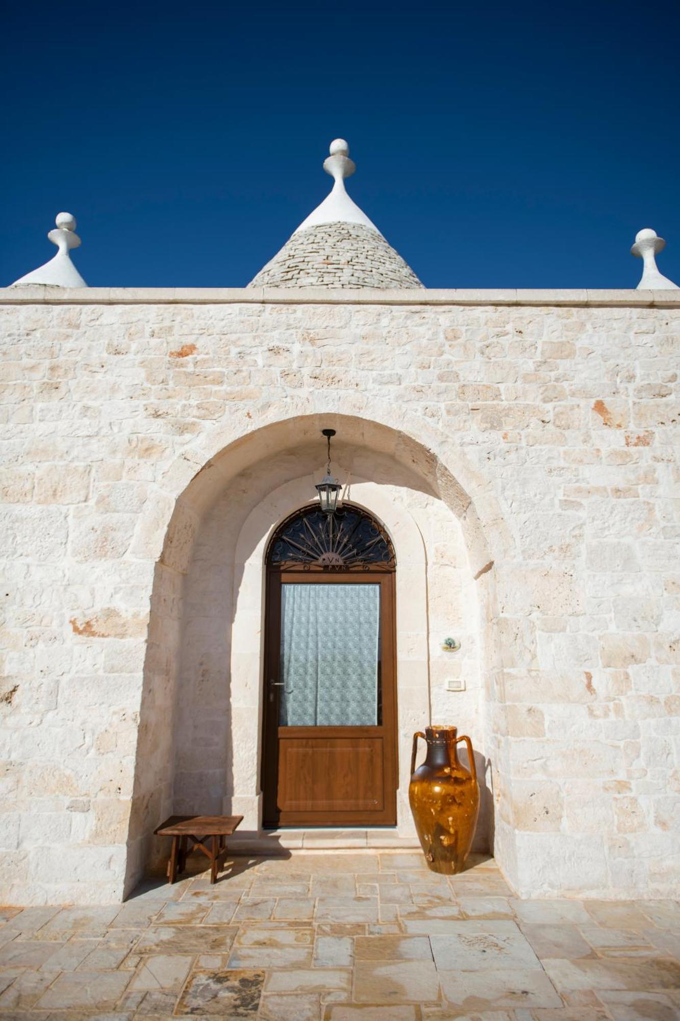 Trulli Magravi - Apparthotel Αλμπερομπέλο Εξωτερικό φωτογραφία